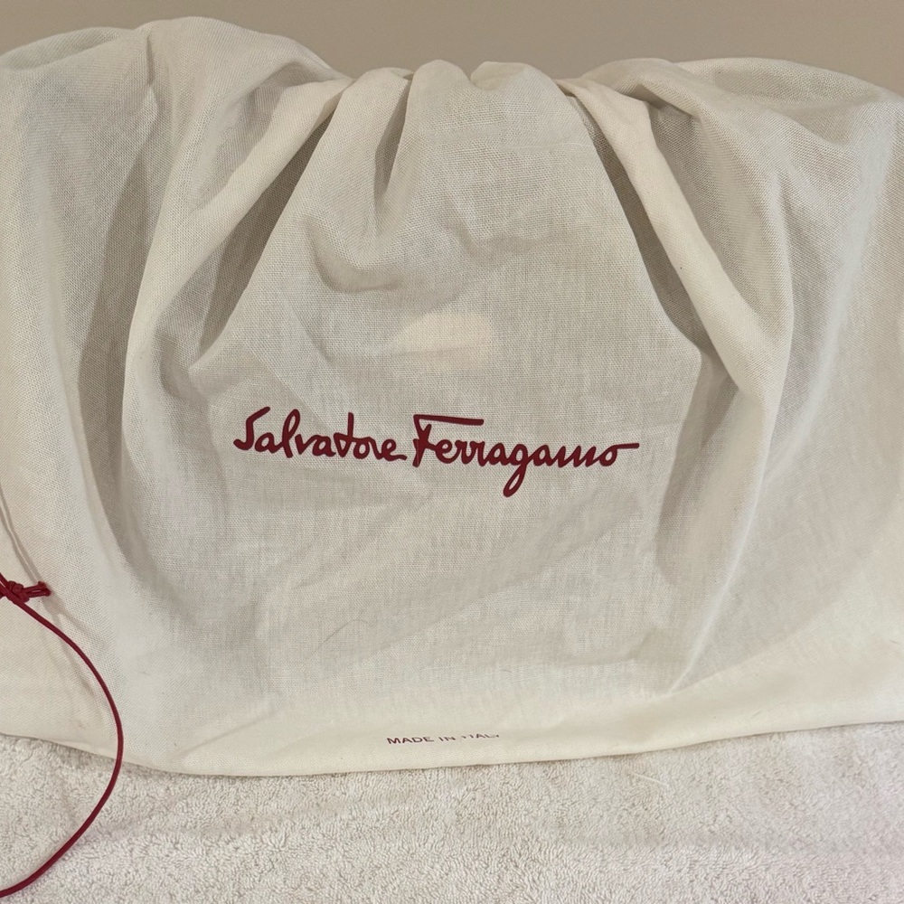 Salvatore Ferragamo Black Leather Tote Bag NEW WITH TAGS! Gorgeous bag!!! SOLD - Picture 15 of 16